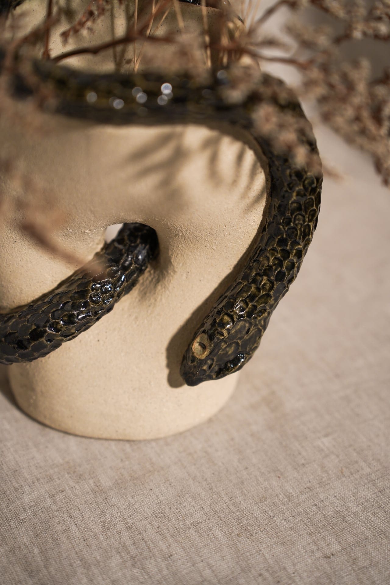 Vase serpent