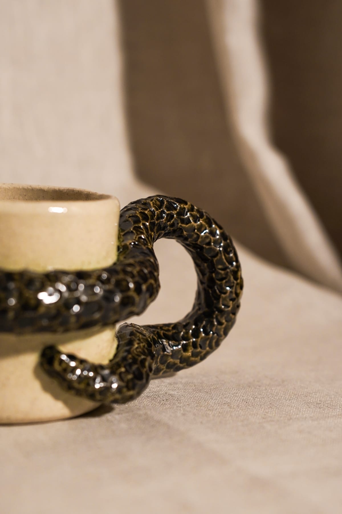Tasse serpent